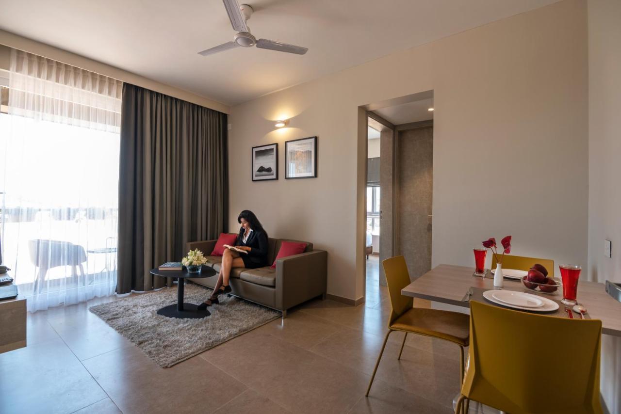 Hotel Avora Tree By Rivido Kempegowda Airport Road Dod Jala エクステリア 写真